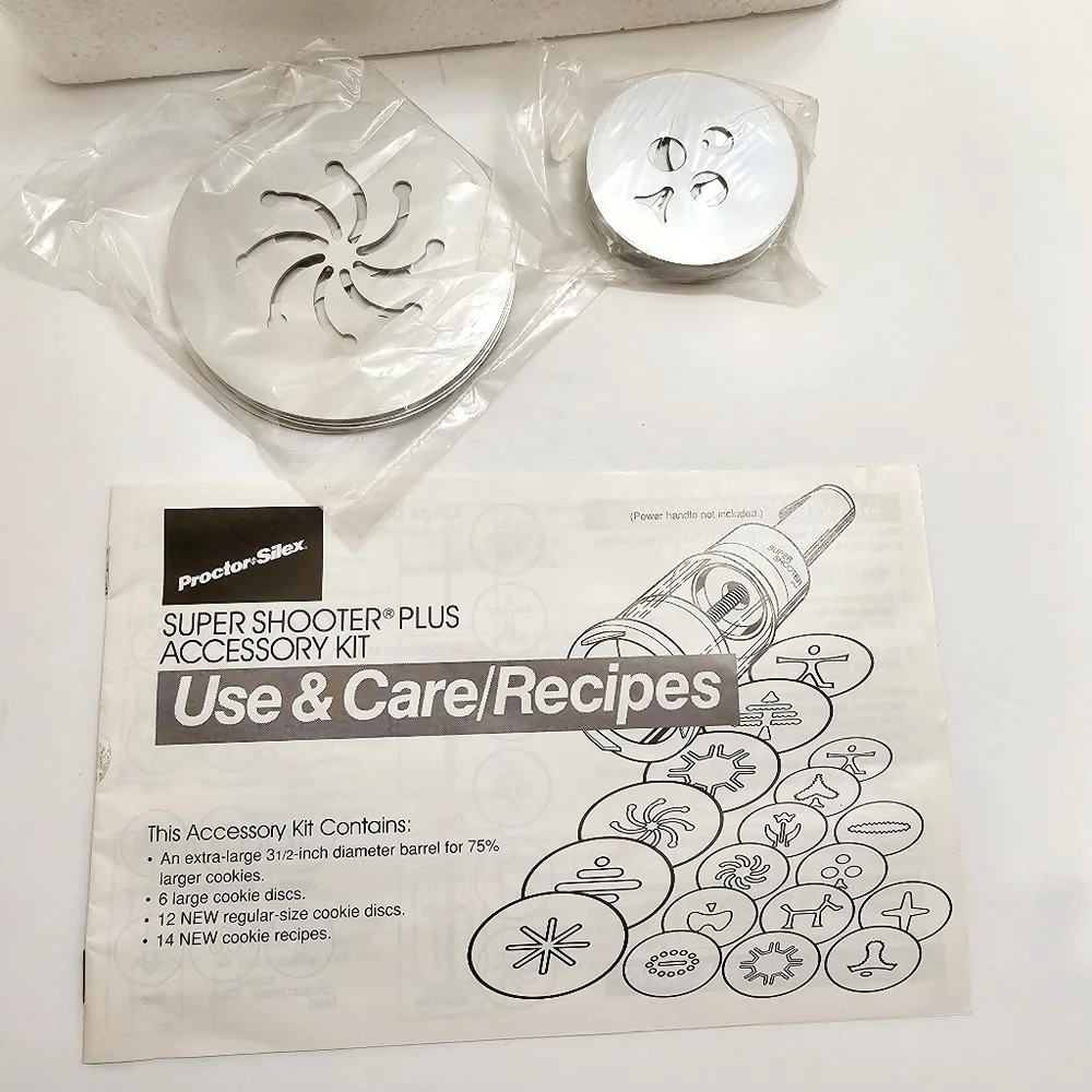 Salad Shooter Plus Assessory Kit & Recipe Book Proctor Silex NOB
